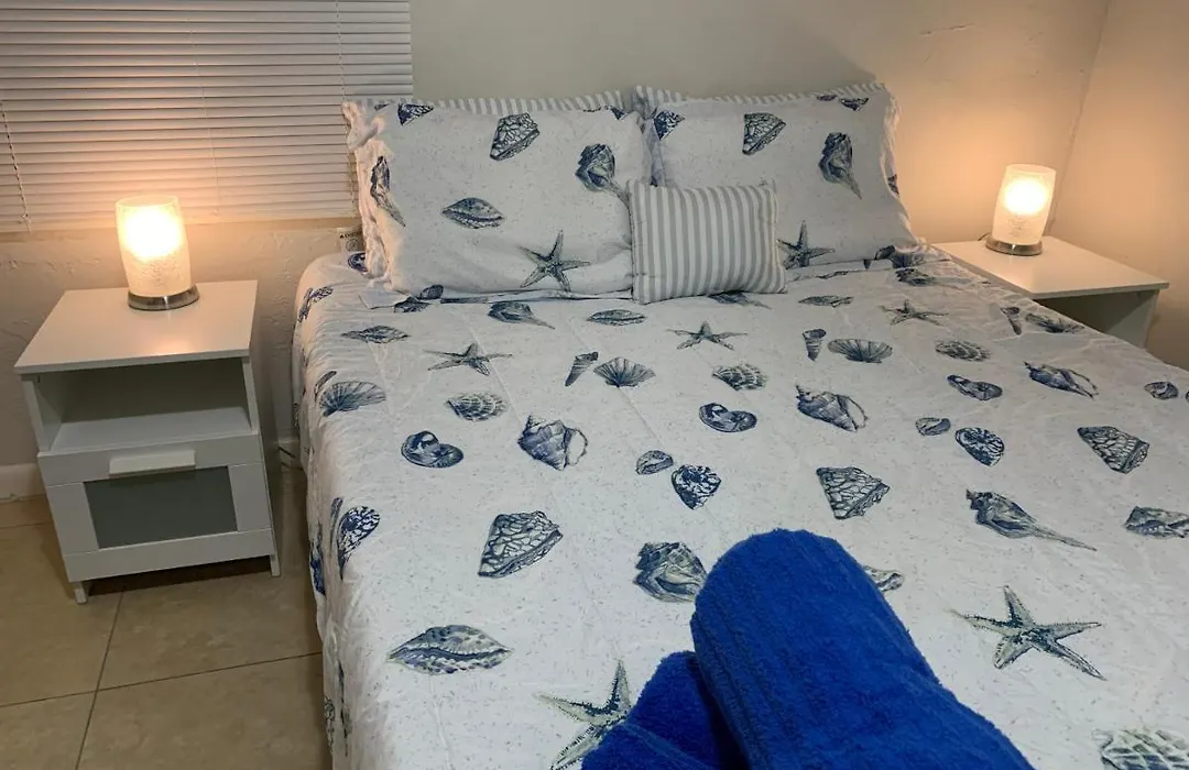Cute, Cozy Mother-In-Law Suite In The Heart Of Miami-1