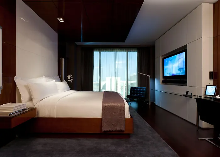 Hotel Beaux Arts, Autograph Collection
