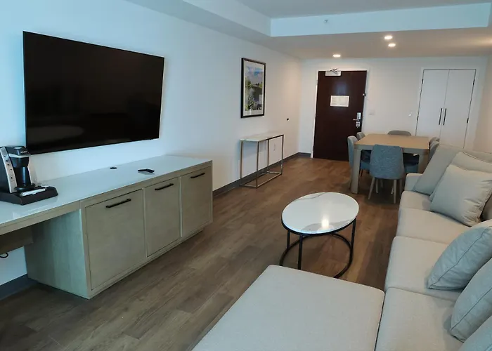 Miccosukee Casino & Resort (Adults Only)